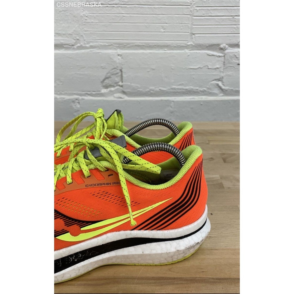 Saucony Vizi Orange Endorphin Pro Running‎ Shoes - Size 9 - Picture 3 of 8